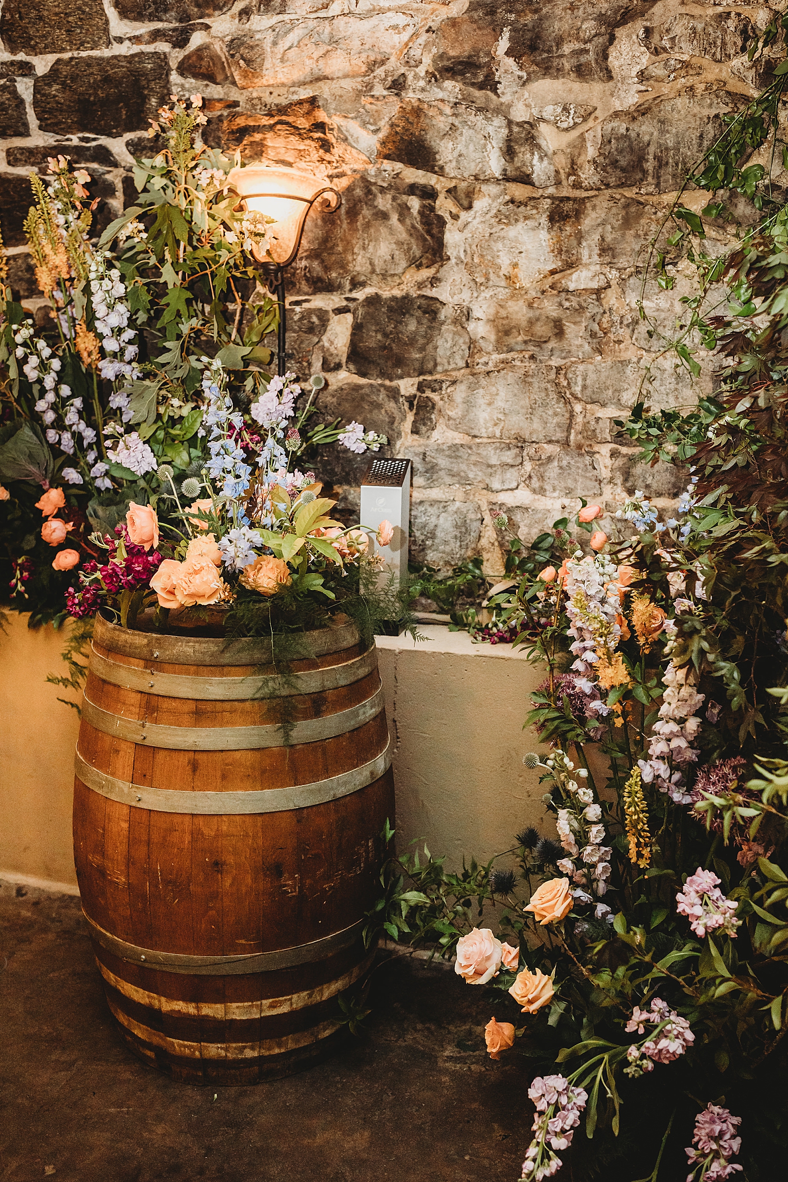 wildflower wedding florals; rustic chic wedding; winery wedding